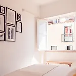Casas Do Bairro Conqvistador * Lisboa